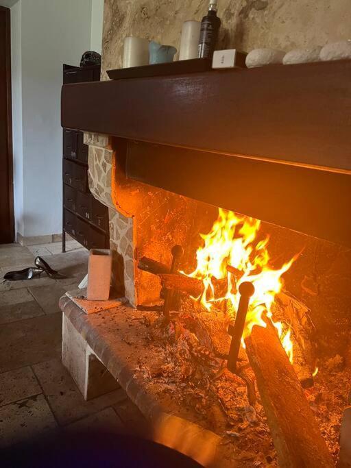 Villa Au Coeur De La Provence Evenos Eksteriør bilde